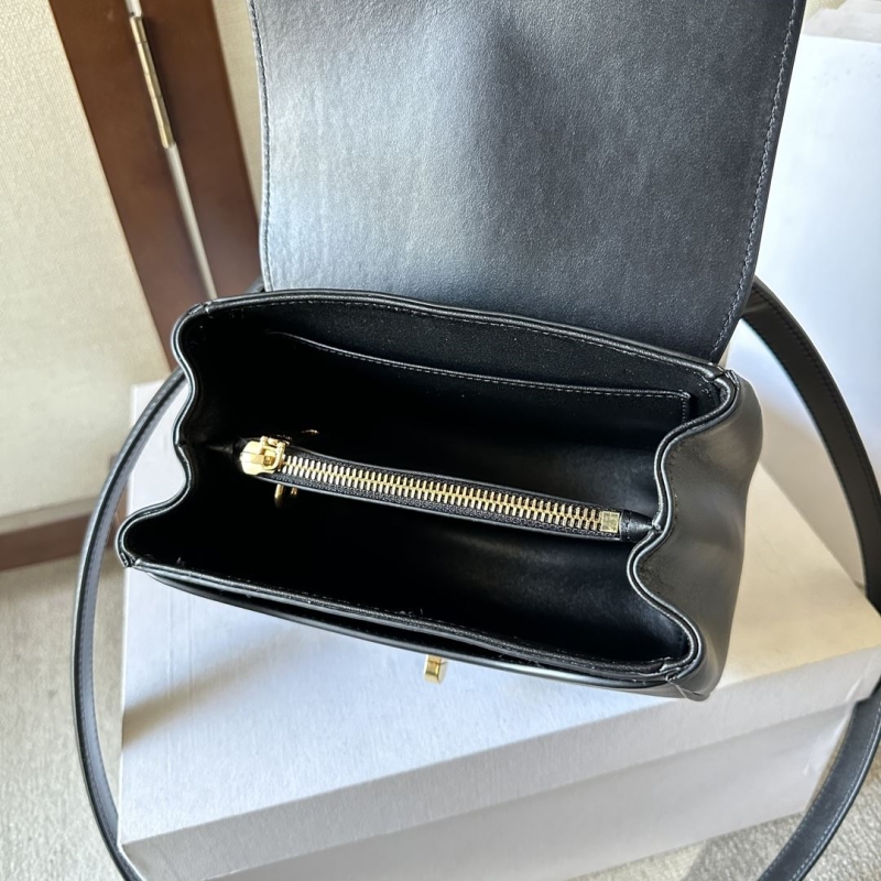 Ce1i*e satchel bags